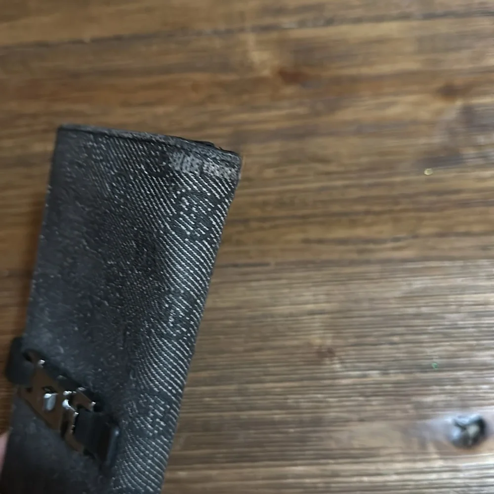 Gucci black long wallet, see photos for condition - Picture 8 of 13